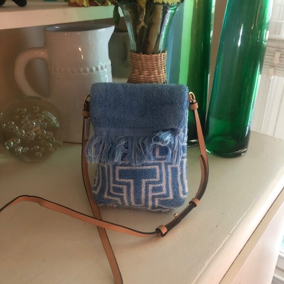 TORY BURCH T Phone Terry Cloth Phone Crossbody Bag - Picture 2 of 7